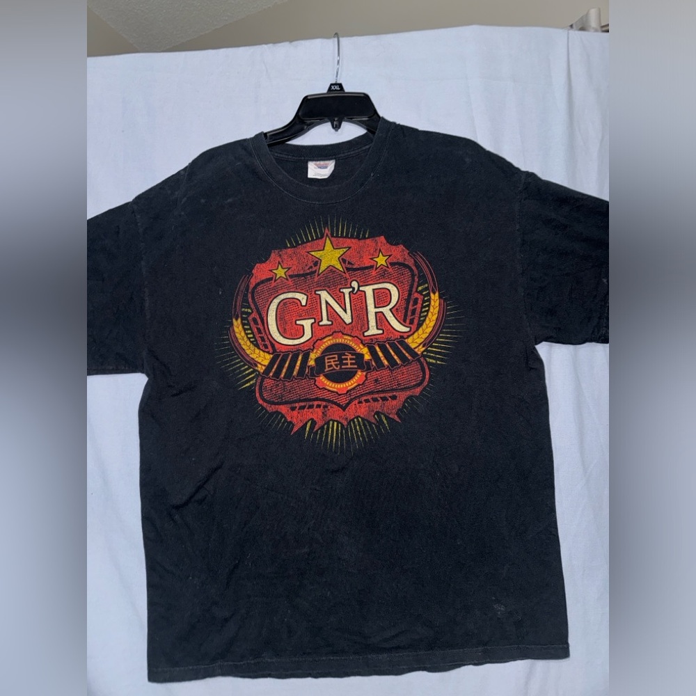Guns & Roses t-shirt